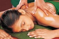 Massage cure Panchakarma Inde