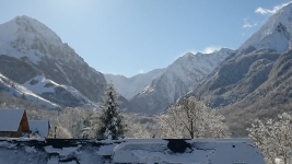 Jeûne dans les Pyrénées, vue depuis le chalet